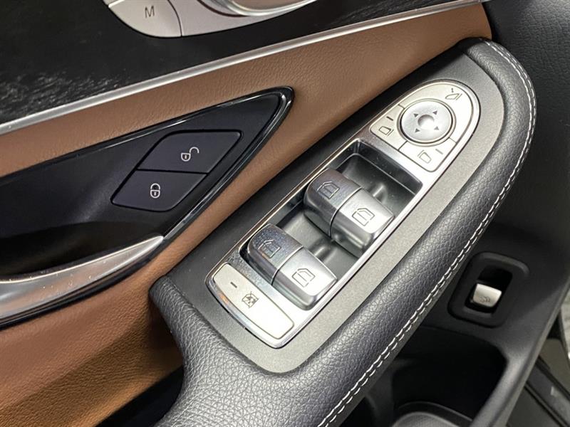 mercedes-benz GLC 2020 - 33