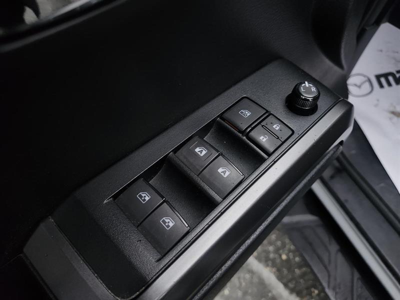 toyota Tacoma 2019 - 11