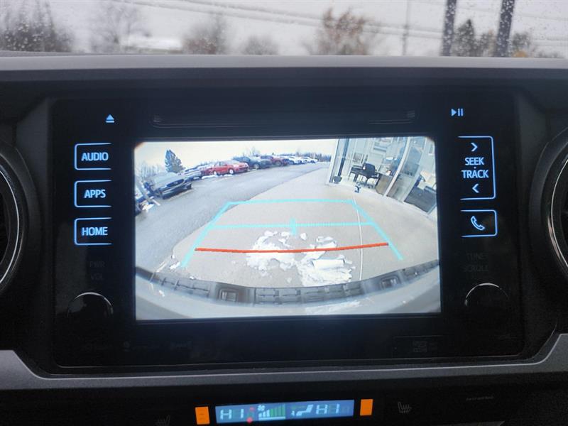 toyota Tacoma 2019 - 17