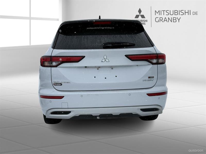 mitsubishi Outlander PHEV 2023 - 7