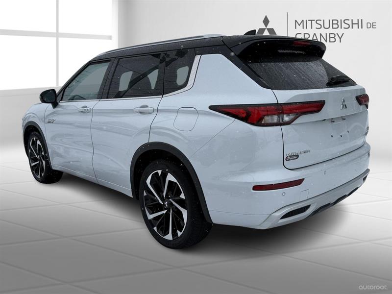 mitsubishi Outlander PHEV 2023 - 9