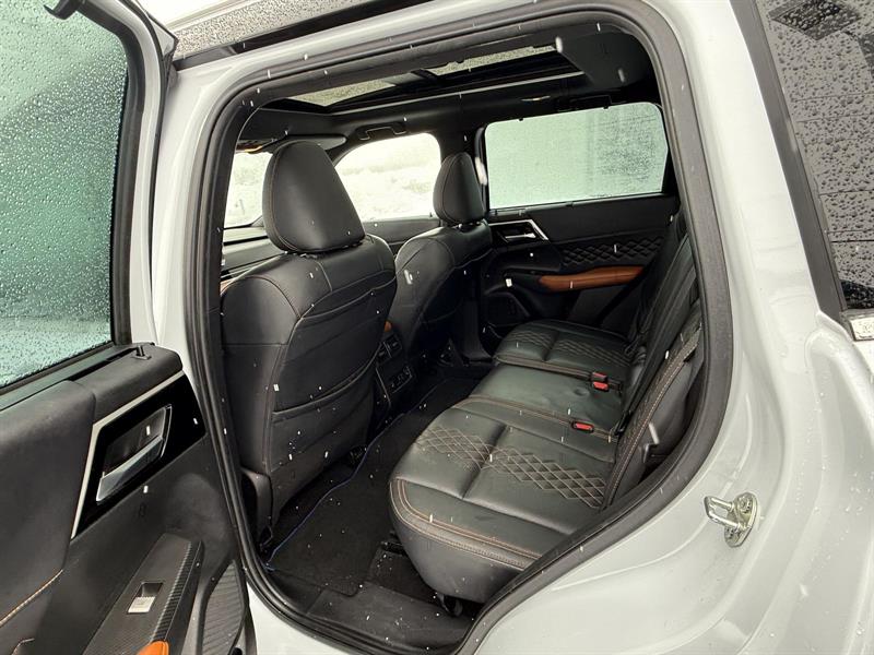 mitsubishi Outlander PHEV 2023 - 11