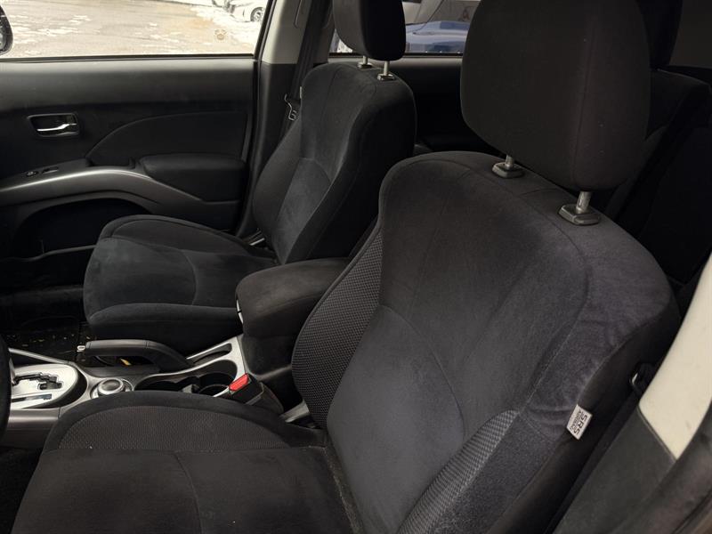 mitsubishi Outlander 2012 - 11