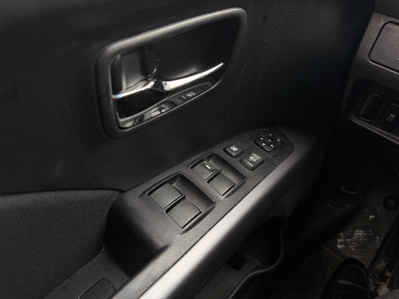 mitsubishi Outlander 2012 - 18