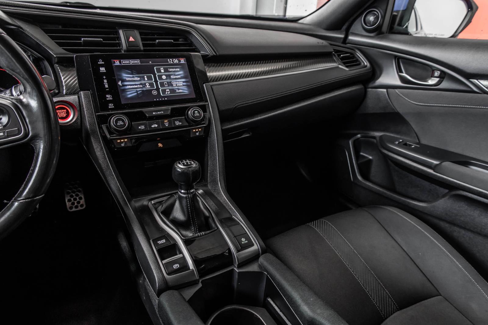 honda Civic Hatchback 2018 - 30