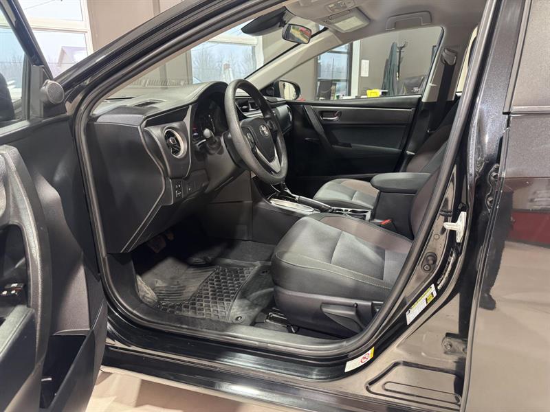 toyota Corolla 2019 - 13