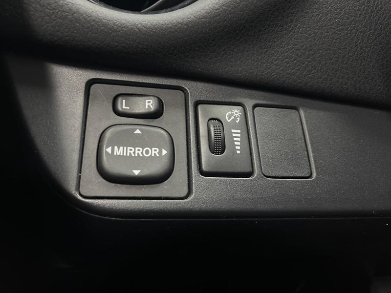 toyota Yaris 2018 - 11