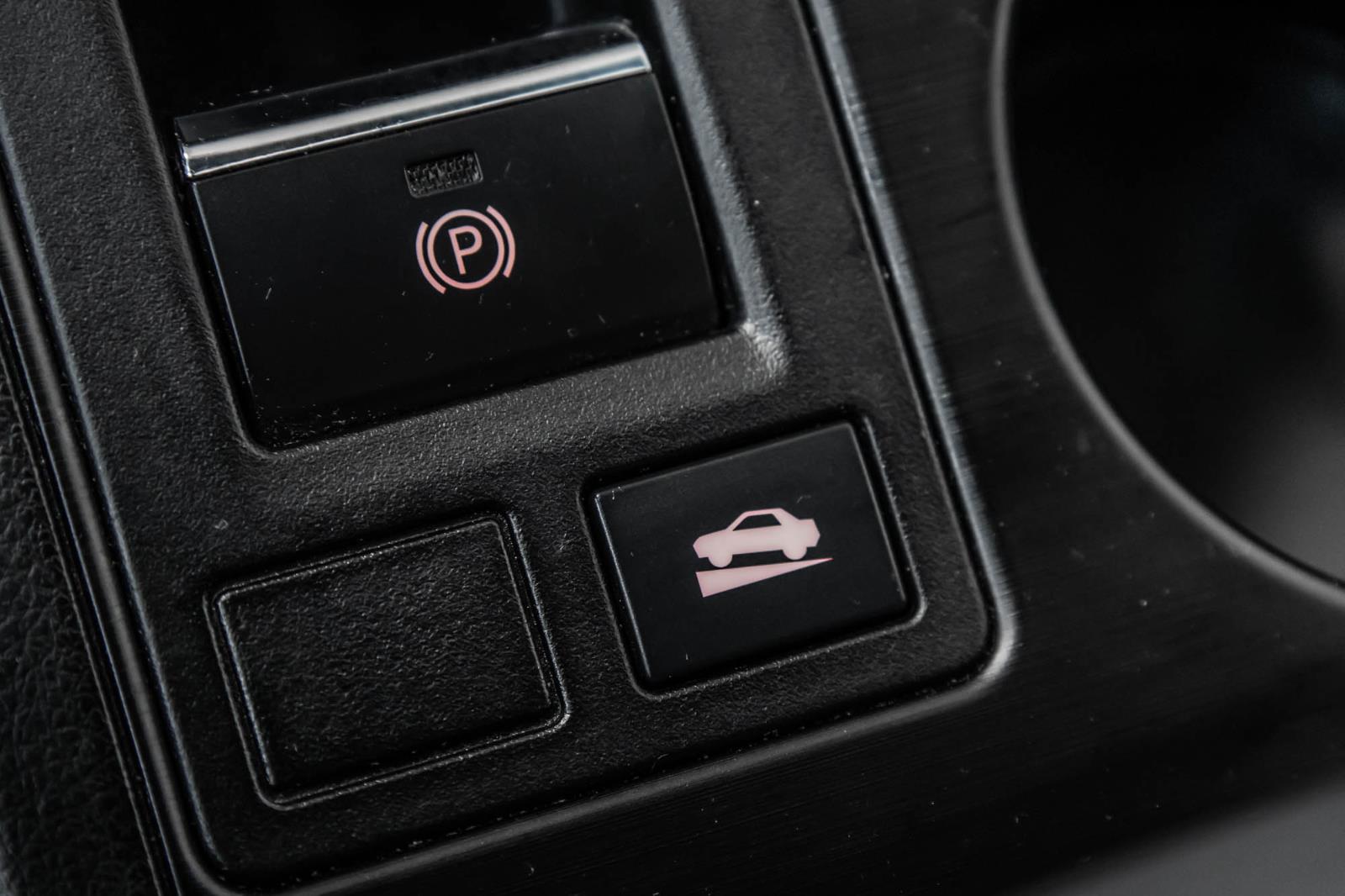 subaru Legacy 2019 - 36