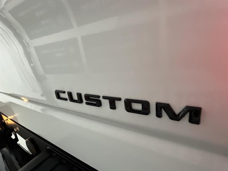 chevrolet Silverado 1500 2023 - 24