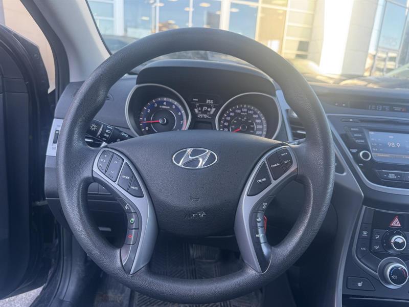 hyundai Elantra Se/Sport/Limited 2016 - 10