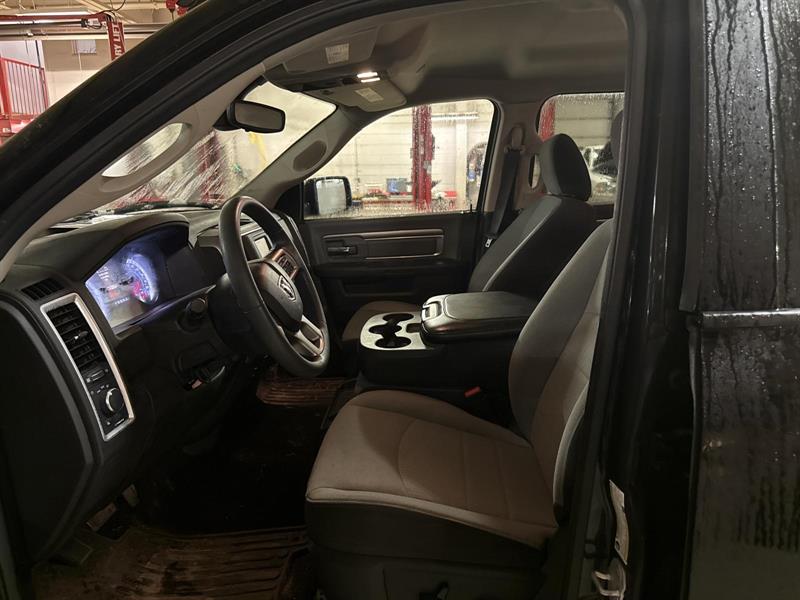 ram 1500 CLASSIC SLT 2023 - 12