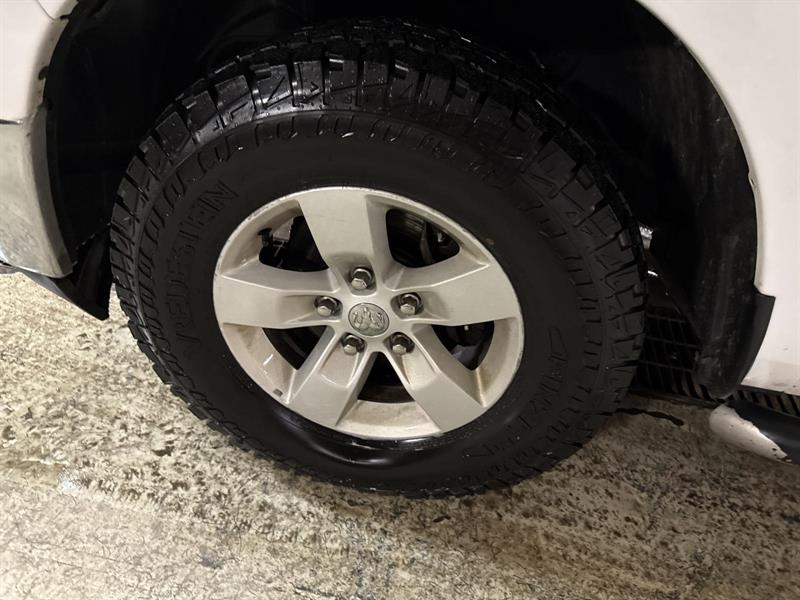 ram 1500 CLASSIC SLT 2022 - 8