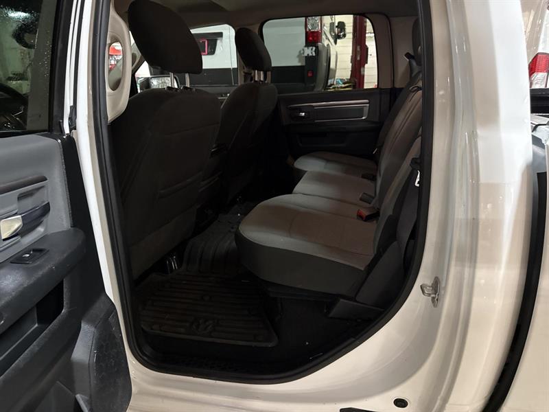 ram 1500 CLASSIC SLT 2022 - 9