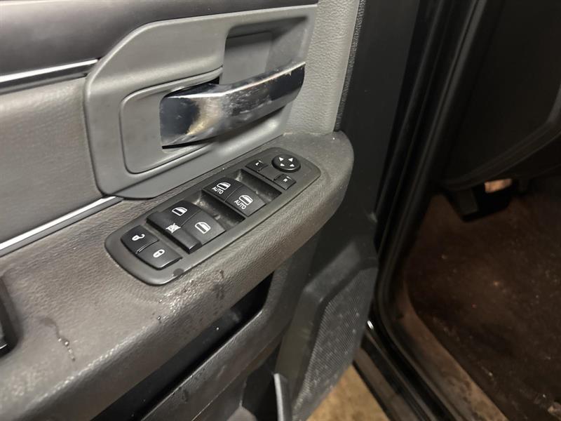 ram 1500 CLASSIC SLT 2022 - 12