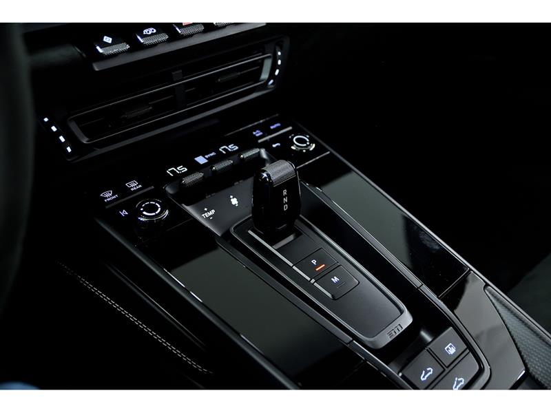 porsche 911 2023 - 25