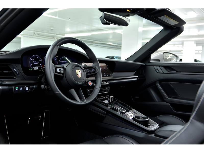 porsche 911 2025 - 12