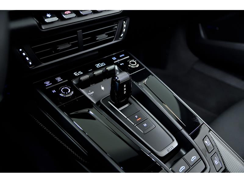 porsche 911 2025 - 26