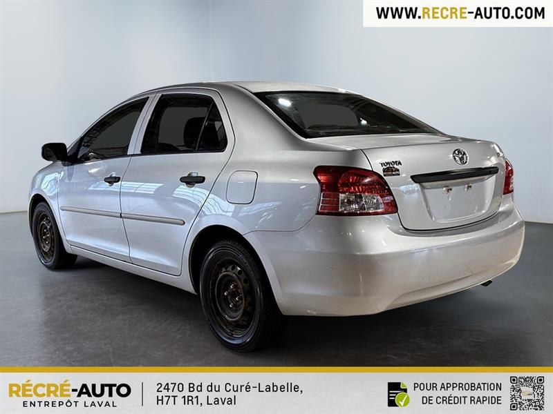 toyota Yaris 2010 - 7