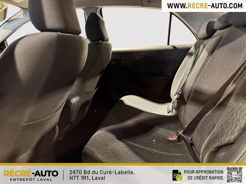 toyota Yaris 2010 - 17