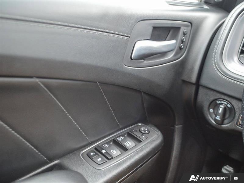 dodge Charger 2023 - 12