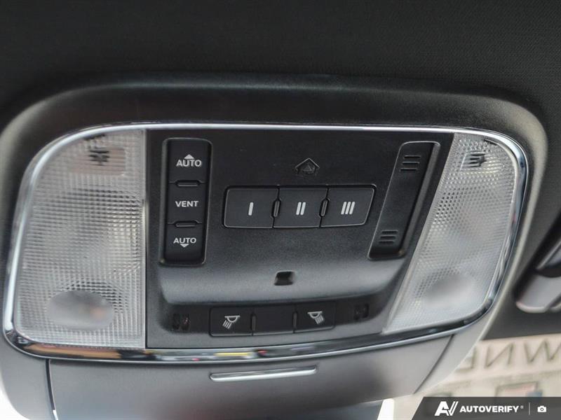 dodge Charger 2023 - 17