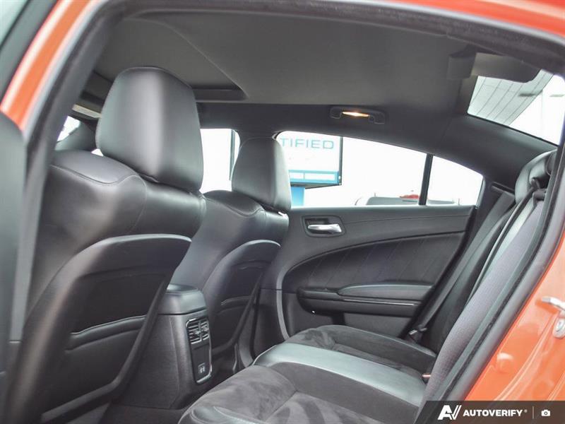 dodge Charger 2023 - 26