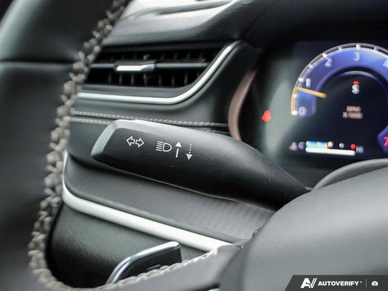 jeep Grand Cherokee 2023 - 11