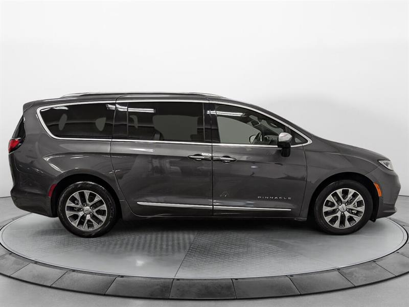 chrysler Pacifica Hybrid 2023 - 5