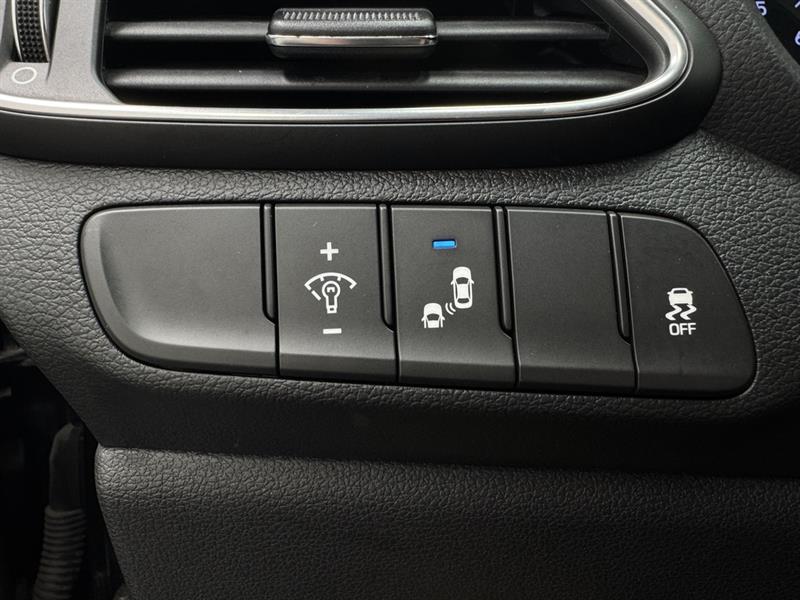 hyundai Elantra GT 2018 - 19