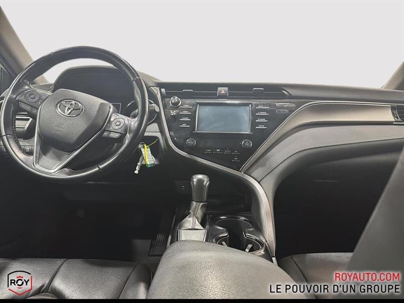 toyota Camry 2019 - 9