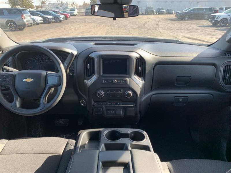 chevrolet Silverado 1500 2025 - 16