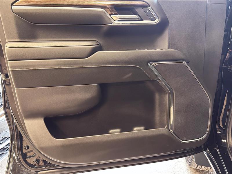 chevrolet Silverado 1500 2024 - 25