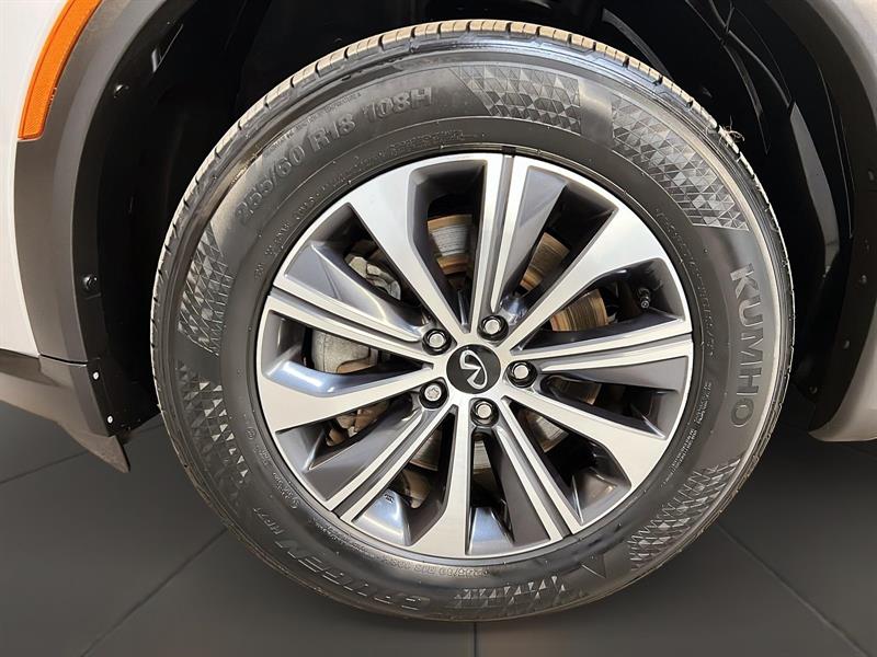 infiniti QX60 2023 - 32