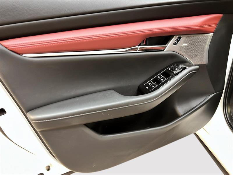 mazda Mazda3 Sport 2024 - 25