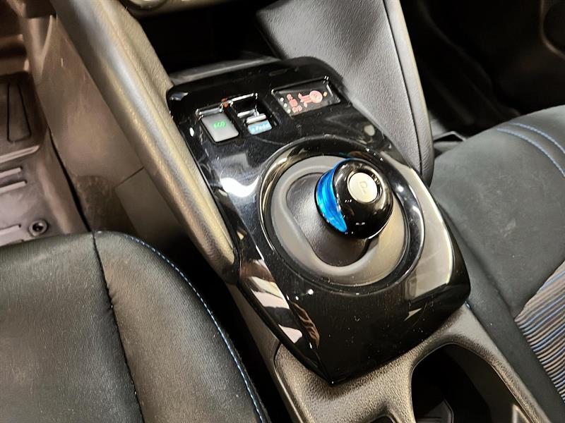 nissan LEAF 2025 - 13