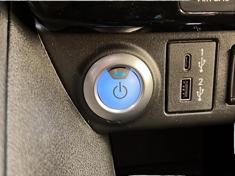 nissan LEAF 2025 - 18