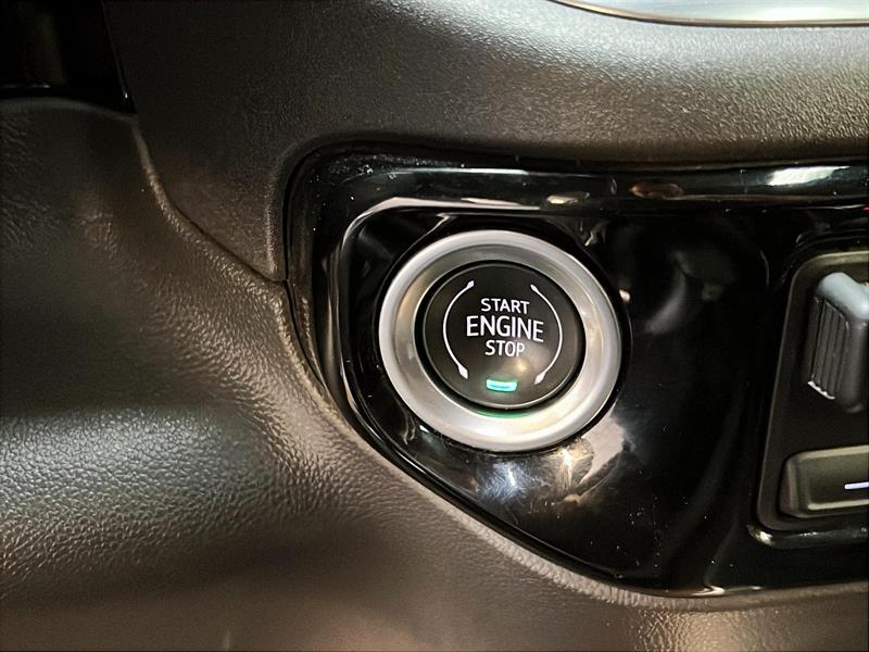 chevrolet Silverado 1500 2022 - 19