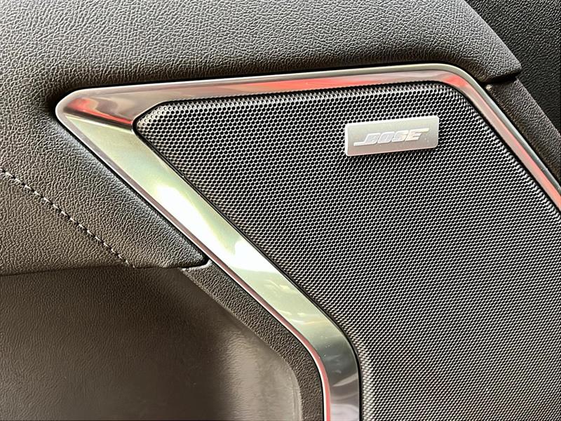 chevrolet Silverado 1500 2022 - 24