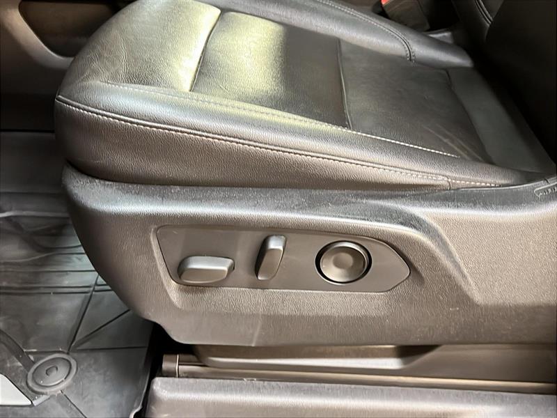 chevrolet Silverado 1500 2022 - 26