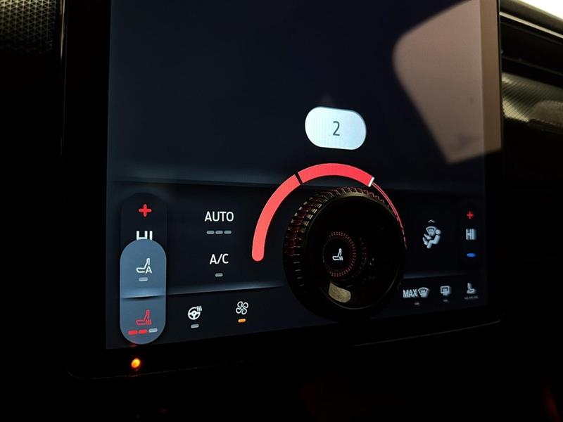 ford MACH E 2021 - 32