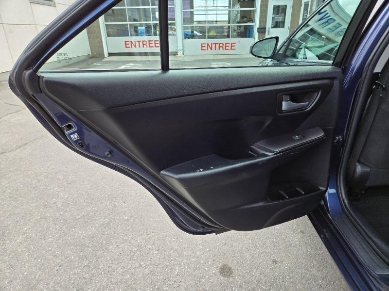 toyota Camry 2016 - 15