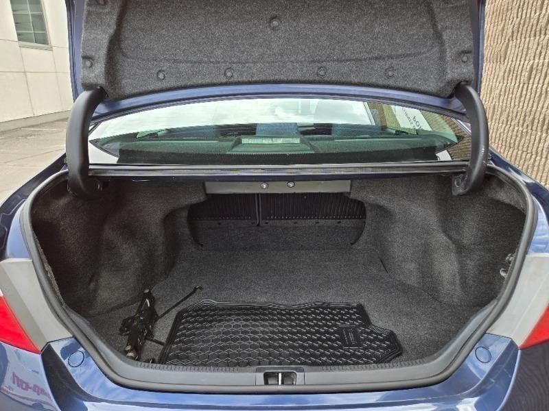 toyota Camry 2016 - 17