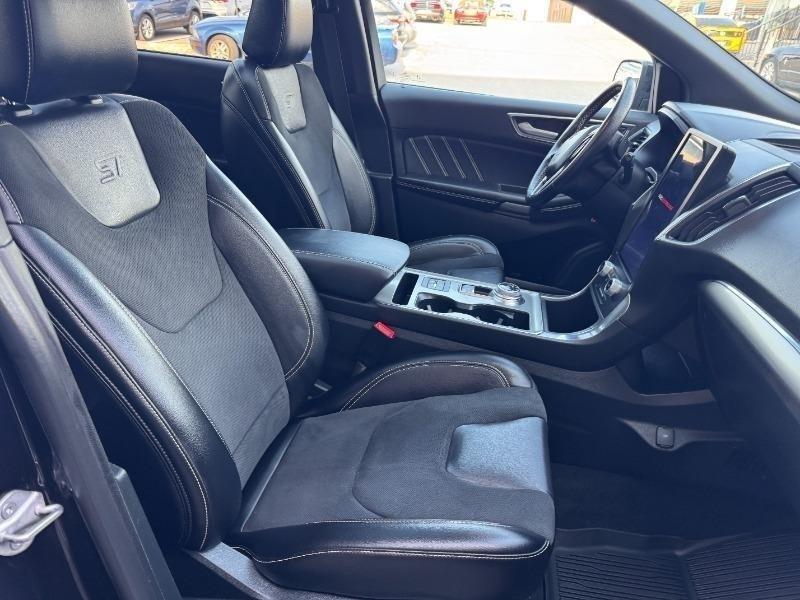 ford Edge 2022 - 25