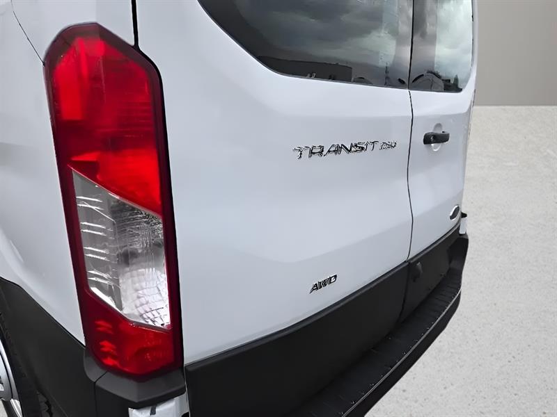 ford Transit Cargo Van 2023 - 10