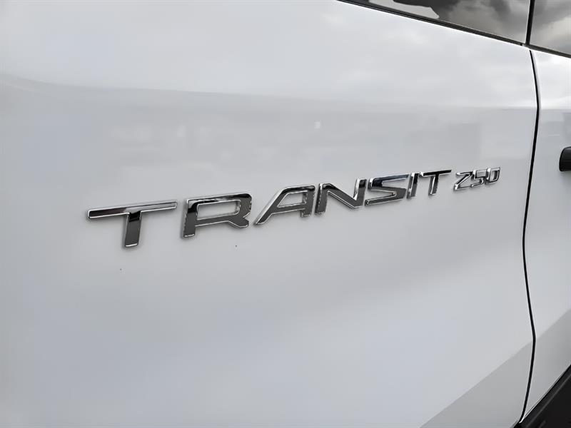 ford Transit Cargo Van 2023 - 11