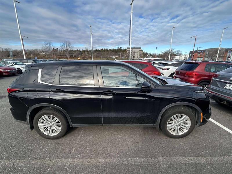 mitsubishi Outlander 2022 - 2