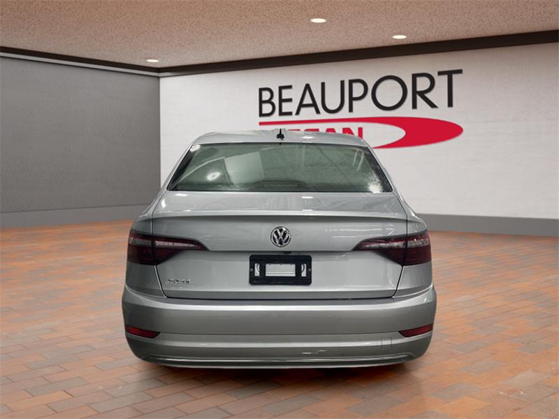 volkswagen Jetta 2021 - 3