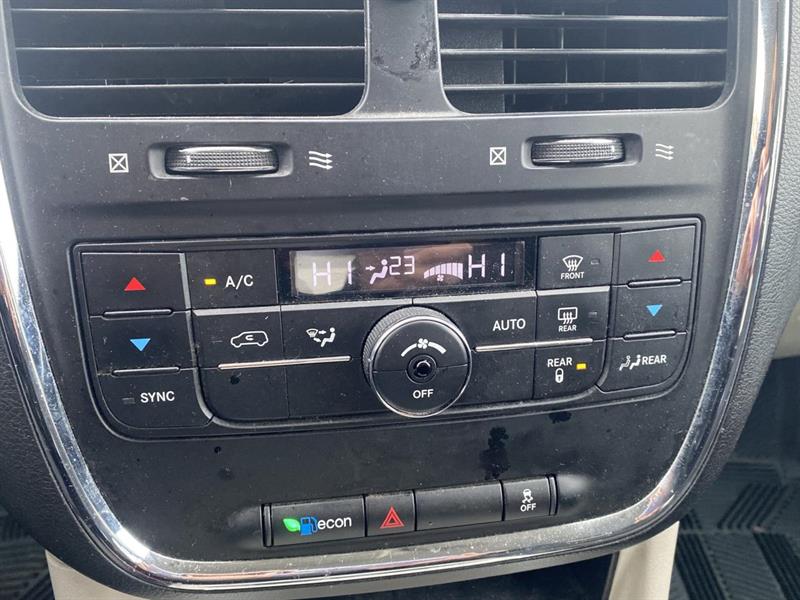 dodge Grand Caravan 2016 - 13