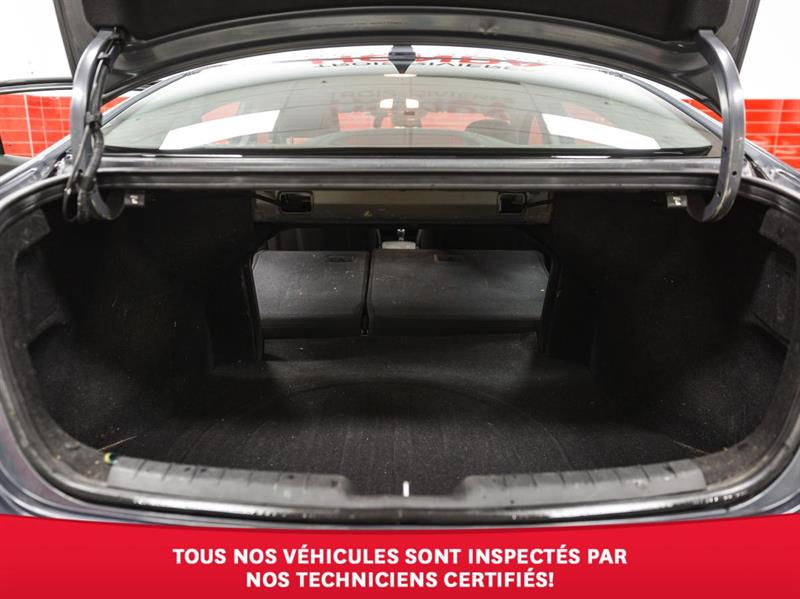 hyundai Elantra 2019 - 17