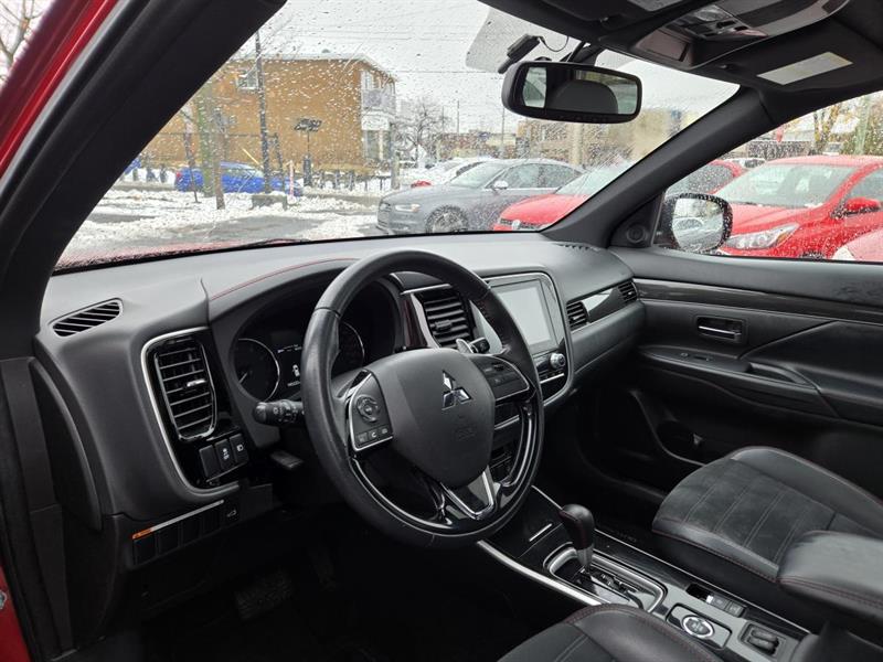 mitsubishi Outlander 2020 - 17